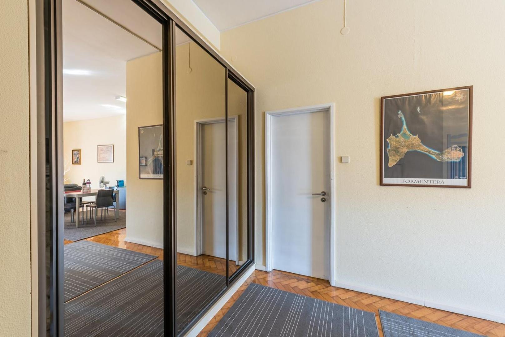 Guestready - Minimalistic Studio Downtown Porto Exterior foto