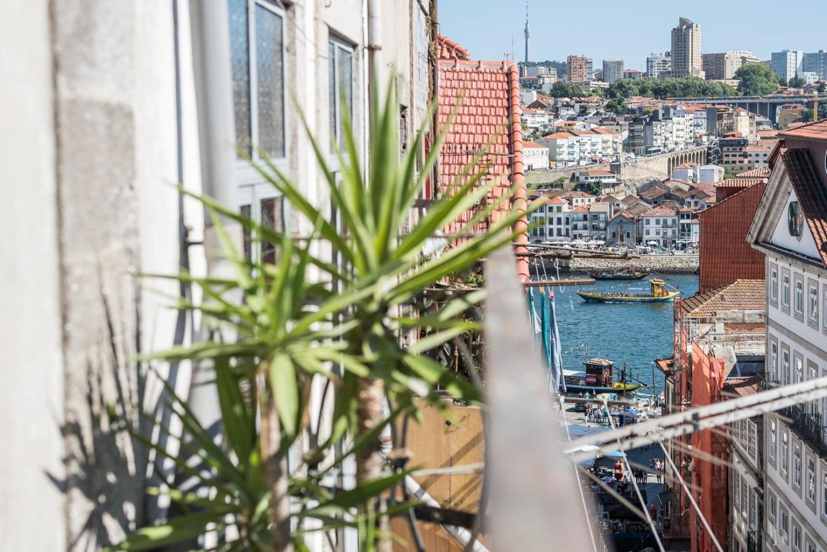 Guestready - Minimalistic Studio Downtown Porto Exterior foto
